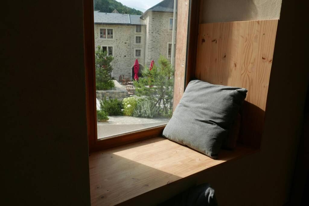 Joli Appartement Confortable Renove Style Cosy Saint-Martin-de-la-Porte Buitenkant foto