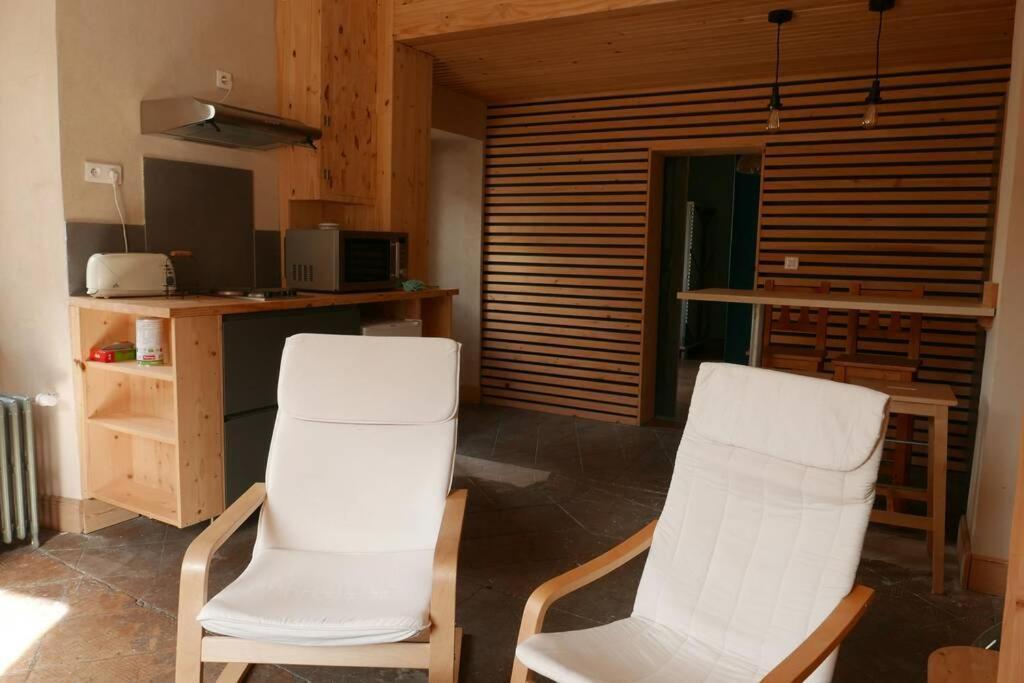 Joli Appartement Confortable Renove Style Cosy Saint-Martin-de-la-Porte Buitenkant foto